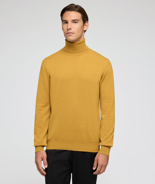 Sweater in ochre cashmere